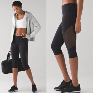 lululemon Reveal Crop 15"